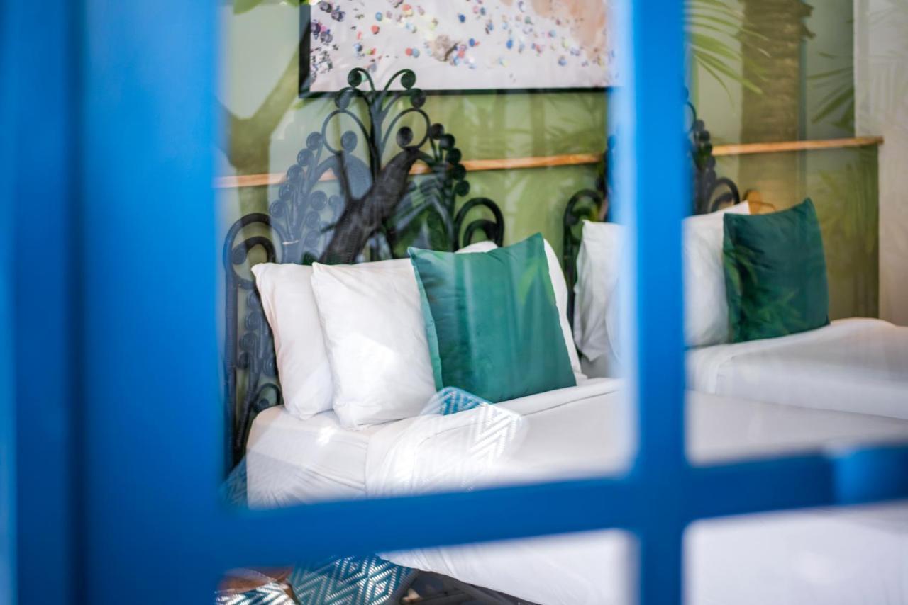 The Beach House Canggu Buitenkant foto