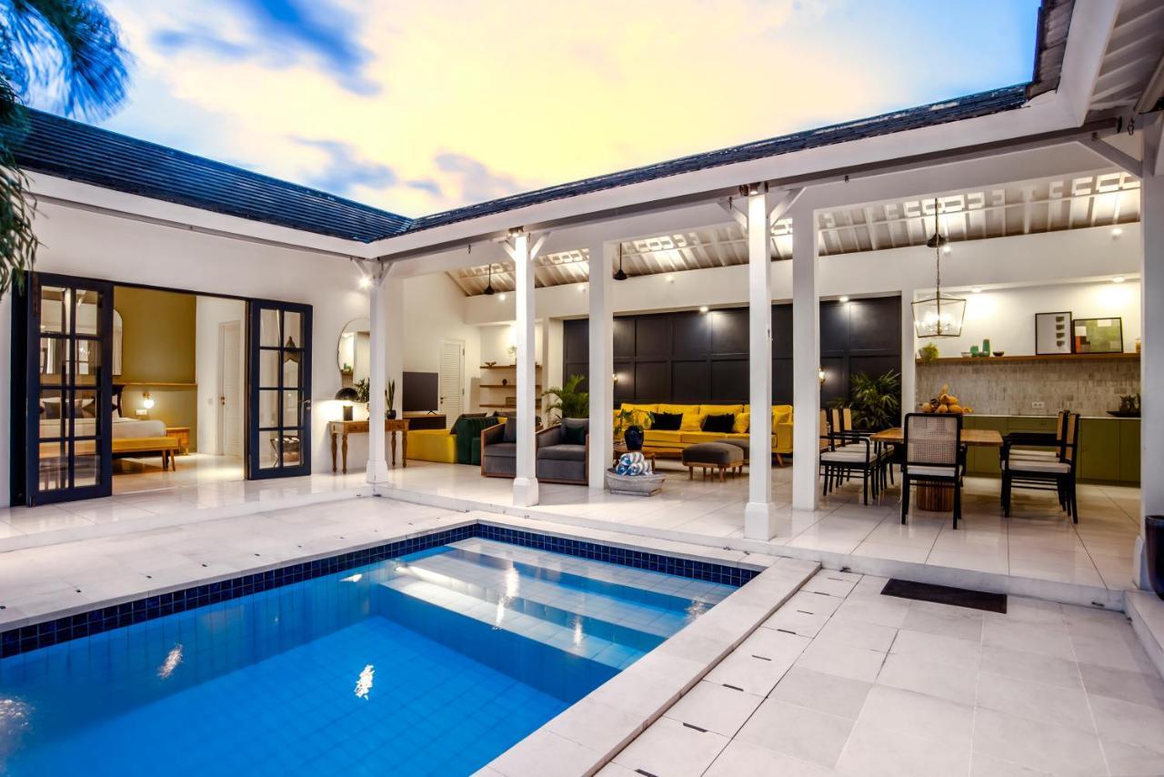 The Beach House Canggu Buitenkant foto